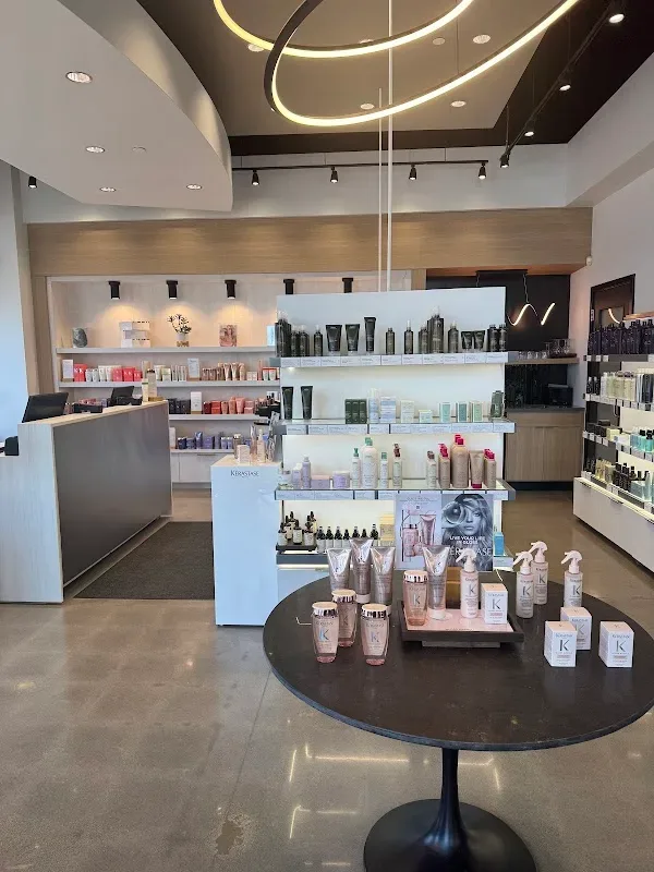 Reflect Salon | Aveda | Maple Grove — Beauty salon in Maple Grove